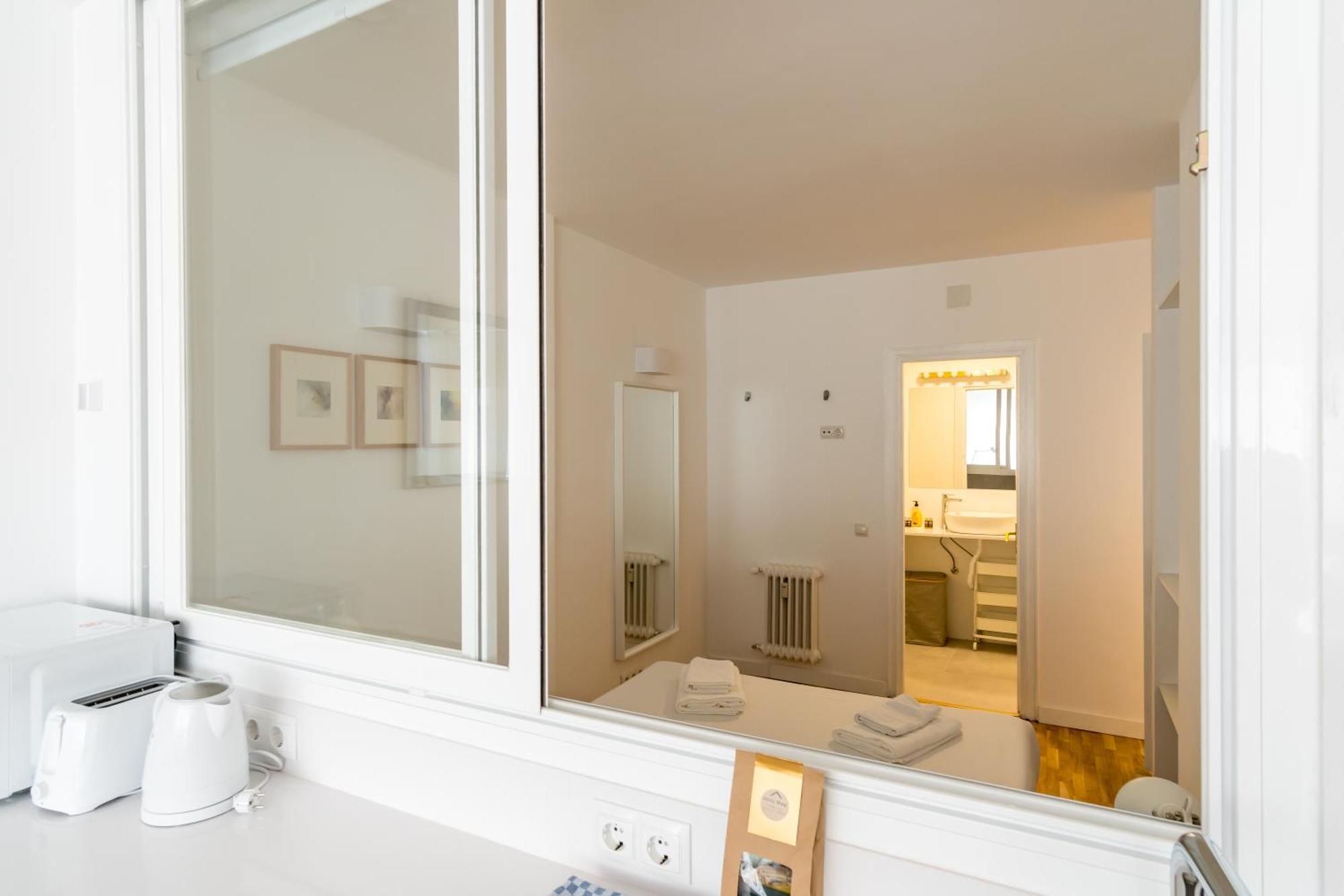Bright And Cozy - 1Bedroom 1Bath - Las Letras Madrid Bagian luar foto