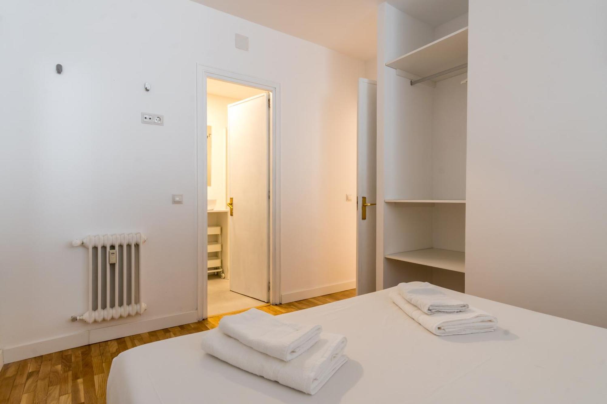 Bright And Cozy - 1Bedroom 1Bath - Las Letras Madrid Bagian luar foto